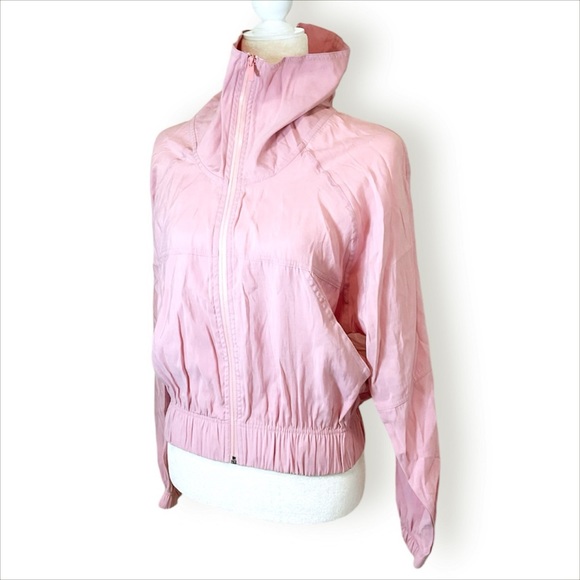 Onzie Blush Zip Up Woven Jacket - Picture 4 of 7